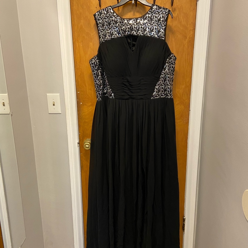 Black & Silver Sequence Gown